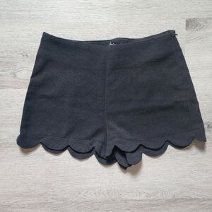 Monteau Junior's Solid Black Cocktail Date Night Scalloped Hem Shorts Small S